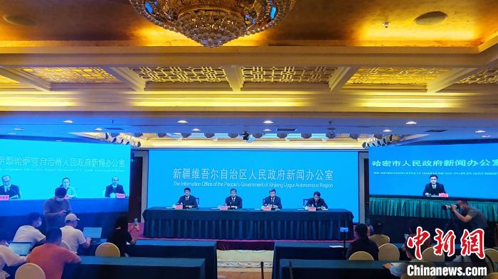 新疆伊犁州：分區(qū)、分田、分時(shí)開(kāi)展農(nóng)業(yè)生產(chǎn)作業(yè)