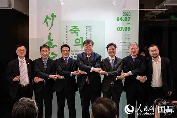 第十四屆光州雙年展中國館開幕式7日在韓國光州隱巖美術(shù)館舉行。人民網(wǎng)記者 馬菲攝
