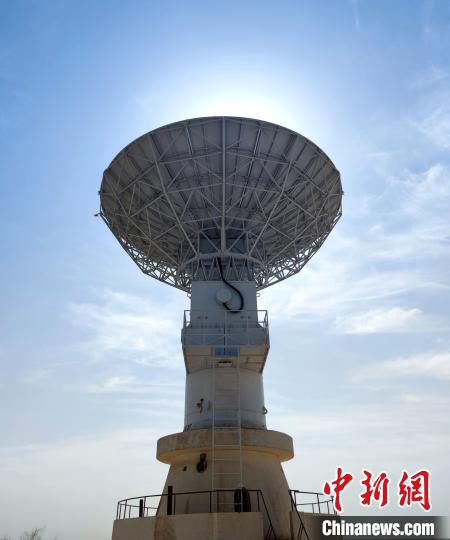 中國電科研制的測控系統(tǒng)?！≈袊娍?供圖