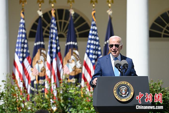 當?shù)貢r間4月25日，美國總統(tǒng)、民主黨人拜登以一段競選視頻宣傳片，正式宣布2024年競選連任。資料圖為拜登在白宮。 <a target='_blank' href='/' _fcksavedurl='/'><p  align=