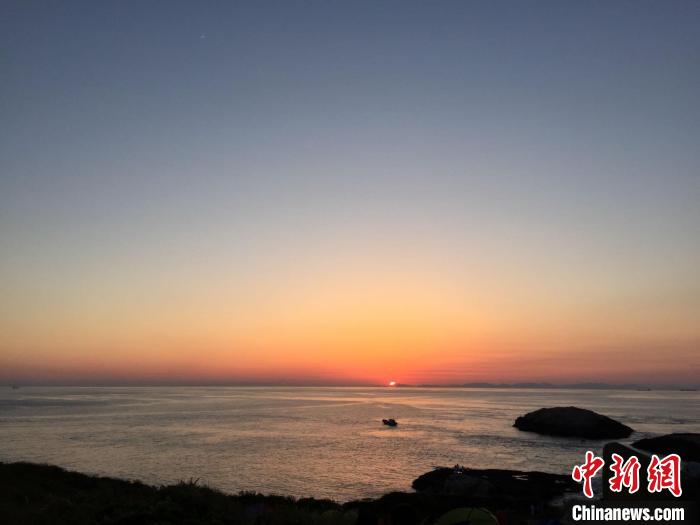 浙江海域一景。　林波 攝