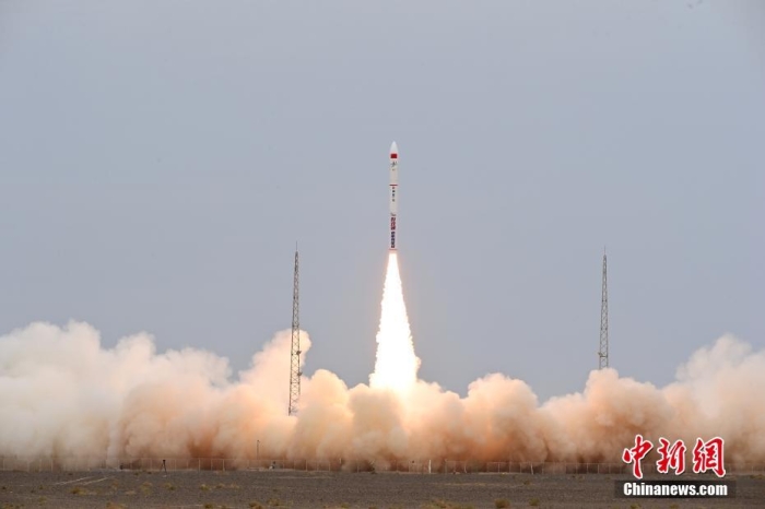 北京時間2023年8月10日12時03分，谷神星一號遙七運(yùn)載火箭在我國酒泉衛(wèi)星發(fā)射中心成功發(fā)射升空，將搭載的西光壹號01星等7顆衛(wèi)星順利送入預(yù)定軌道，發(fā)射任務(wù)獲得圓滿成功。此次任務(wù)是谷神星一號運(yùn)載火箭第7次飛行。汪江波 攝