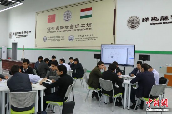 2023年4月，位于杜尚別的塔吉克斯坦魯班工坊課堂。張碩 攝