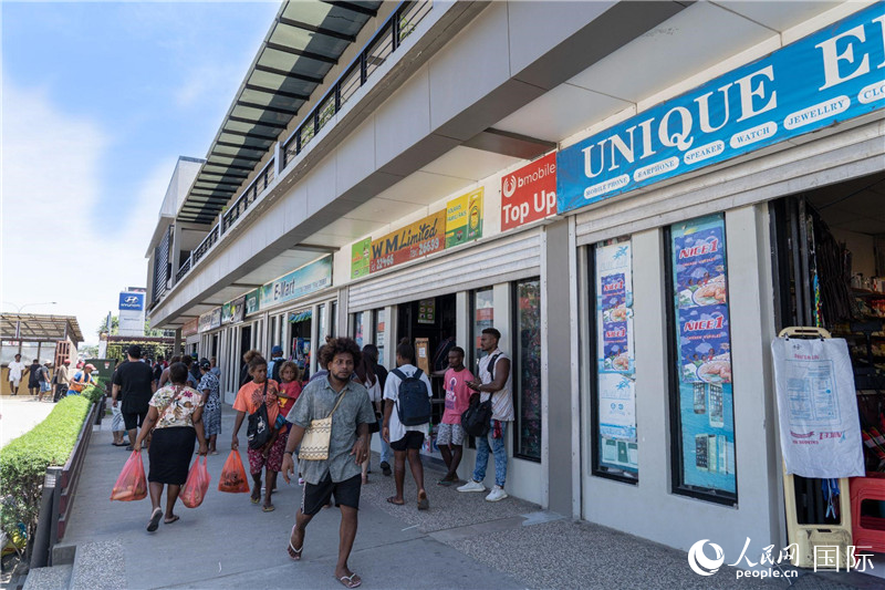 2023年9月12日，所羅門群島首都霍尼亞拉街景。人民網(wǎng) 賀吉攝