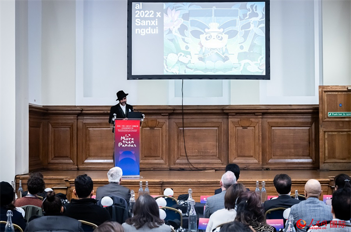 城市建筑與文化創(chuàng)意設(shè)計師卡姆·帕尼薩講述他和四川的故事。人民網(wǎng) 郭錦標(biāo)攝