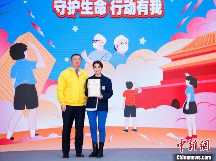 演員周海媚受邀參與公益活動?！」鶆P敏 攝