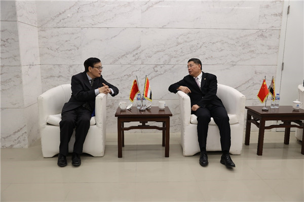 李永明同埃及趙劉慶公參會談交流。主辦方供圖