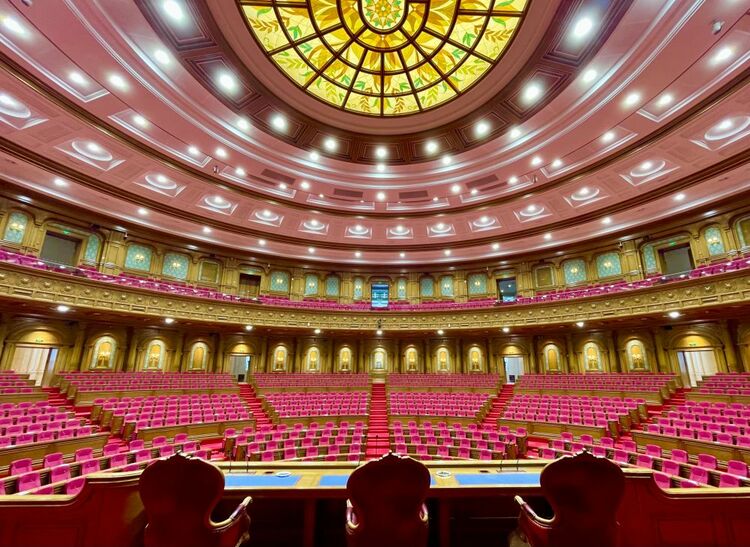 第1視點(diǎn)丨這兩座大樓，見(jiàn)證著中塔友誼