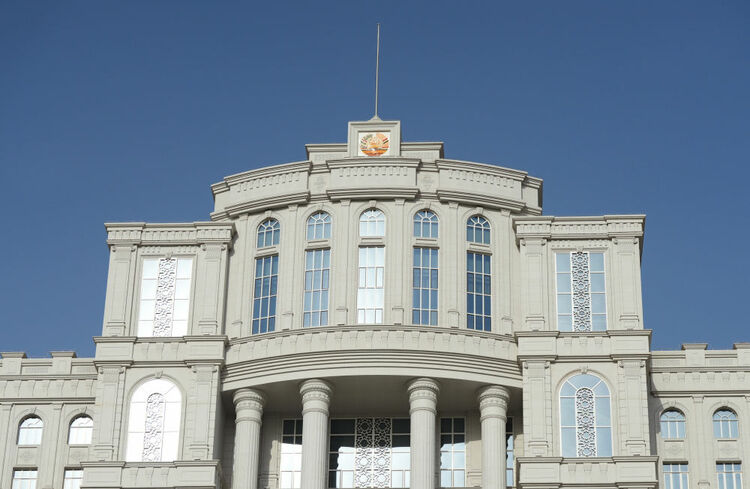 第1視點(diǎn)丨這兩座大樓，見(jiàn)證著中塔友誼