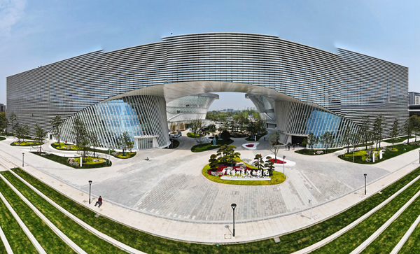 航拍揚(yáng)州運(yùn)河大劇院。孟德龍攝