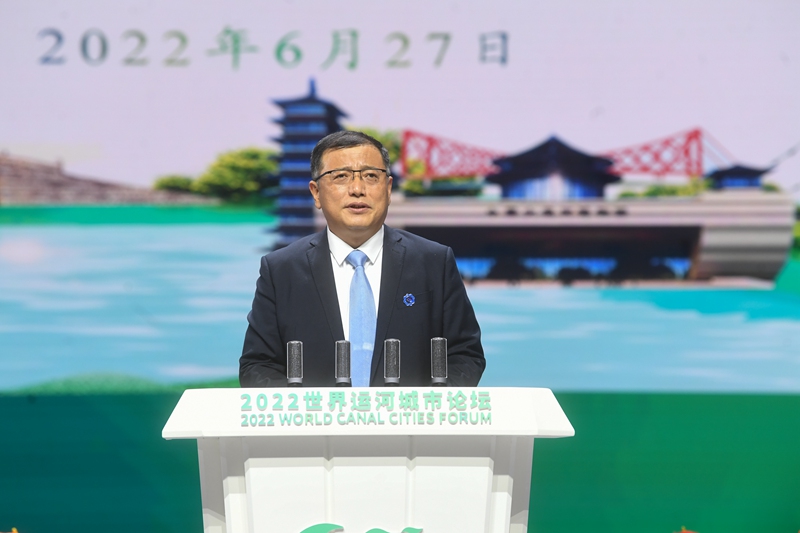 揚(yáng)州市委常委、常務(wù)副市長(zhǎng)陳鍇竑作推介發(fā)言。邵丹攝