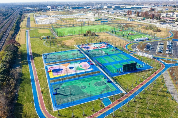 南京北站樞紐經(jīng)濟(jì)區(qū)環(huán)境整治項目一期。江北新區(qū)樞紐供圖