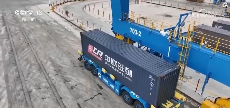 便企服務(wù)實(shí)打?qū)?為企業(yè)“出?！北ｑ{護(hù)航 經(jīng)濟(jì)發(fā)展“添”動(dòng)力