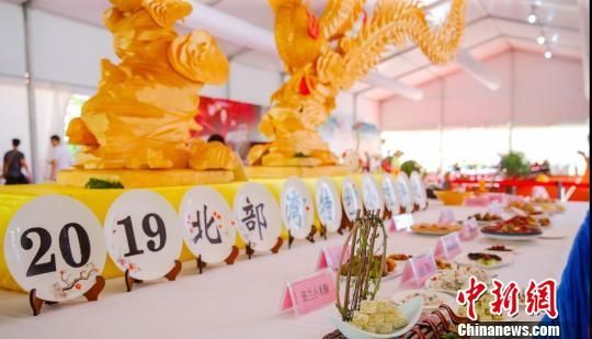 北部灣（海南儋州）旅游美食博覽會(huì)，舉辦美食評選活動(dòng)　王子謙　攝