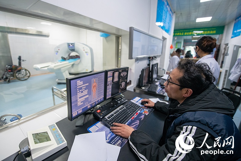 震中日記｜“謝謝，曼巴啦！”