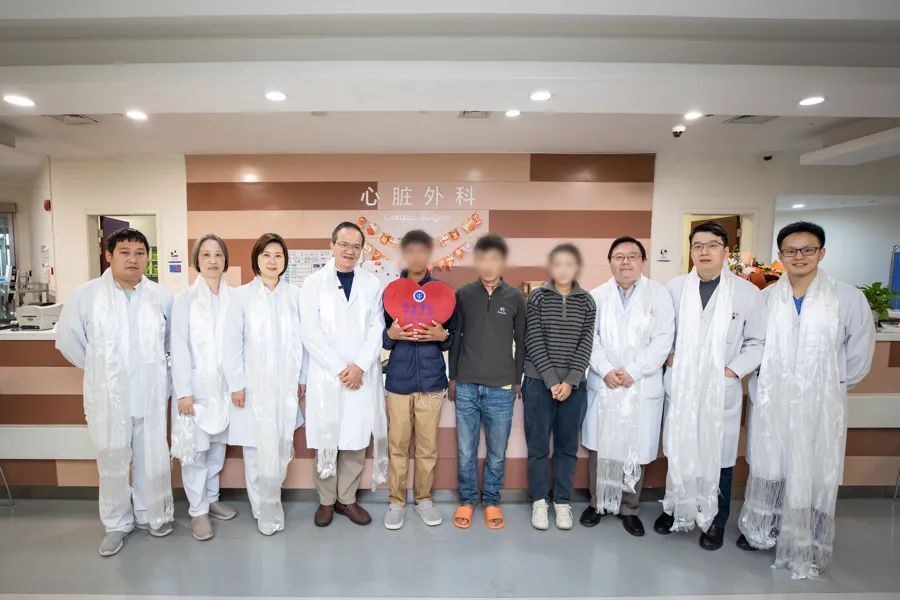 17歲少年咳嗽發(fā)熱15天，找不到感染原因！一查心臟更嚇人！上海醫(yī)生出手→