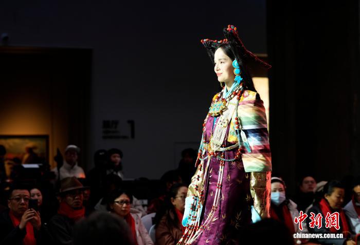 西藏拉薩舉辦2026年拉薩新年服飾秀活動