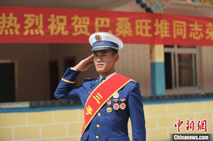護(hù)西藏“江南”森林生態(tài)安全、提升專業(yè)技能兩位消防員獲個(gè)人三等功