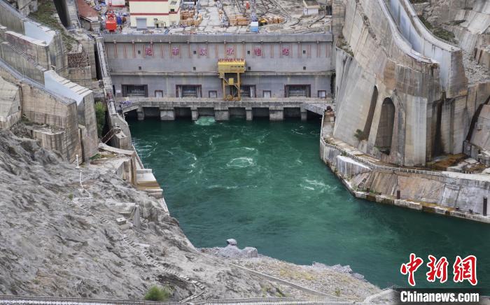 中國海拔最高人工湖實現5G智能化養(yǎng)魚