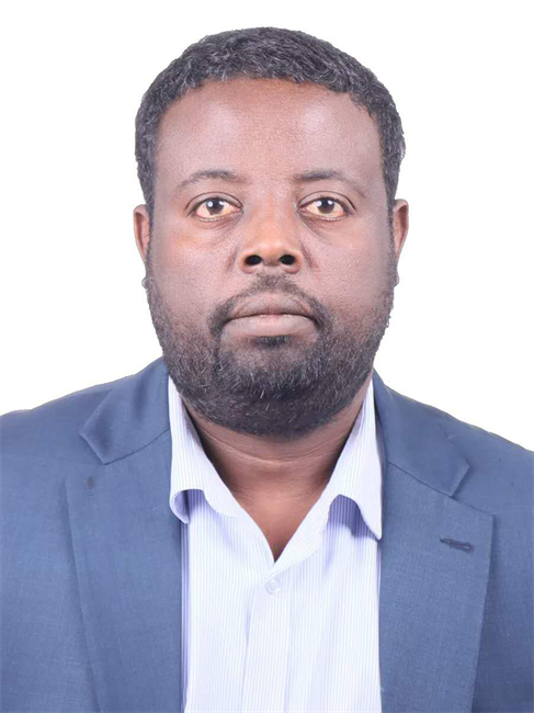 圖為埃塞俄比亞亞的斯亞貝巴大學(xué)政策研究員巴盧·德米西。受訪者供圖