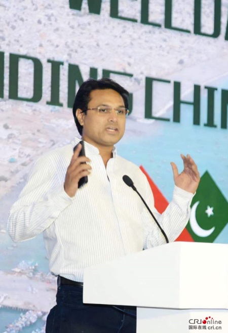 巴基斯坦學(xué)者：世界期盼中國以“十五五”規(guī)劃引領(lǐng)全球普惠發(fā)展與共同繁榮_fororder_image_202510281700