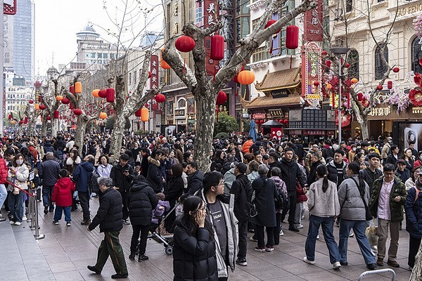 全球媒體聚焦 | 美國(guó)媒體:春節(jié)消費(fèi)熱潮預(yù)示中國(guó)進(jìn)入消費(fèi)新時(shí)代