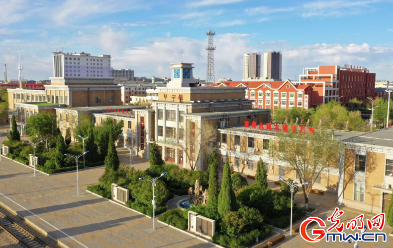 發(fā)現(xiàn)最美鐵路｜鐵龍奔騰！抒寫中歐班列草原絲路新篇章