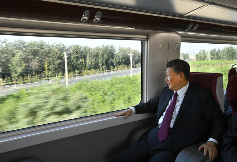 2019年9月25日，習近平總書記乘坐軌道列車前往北京大興國際機場。