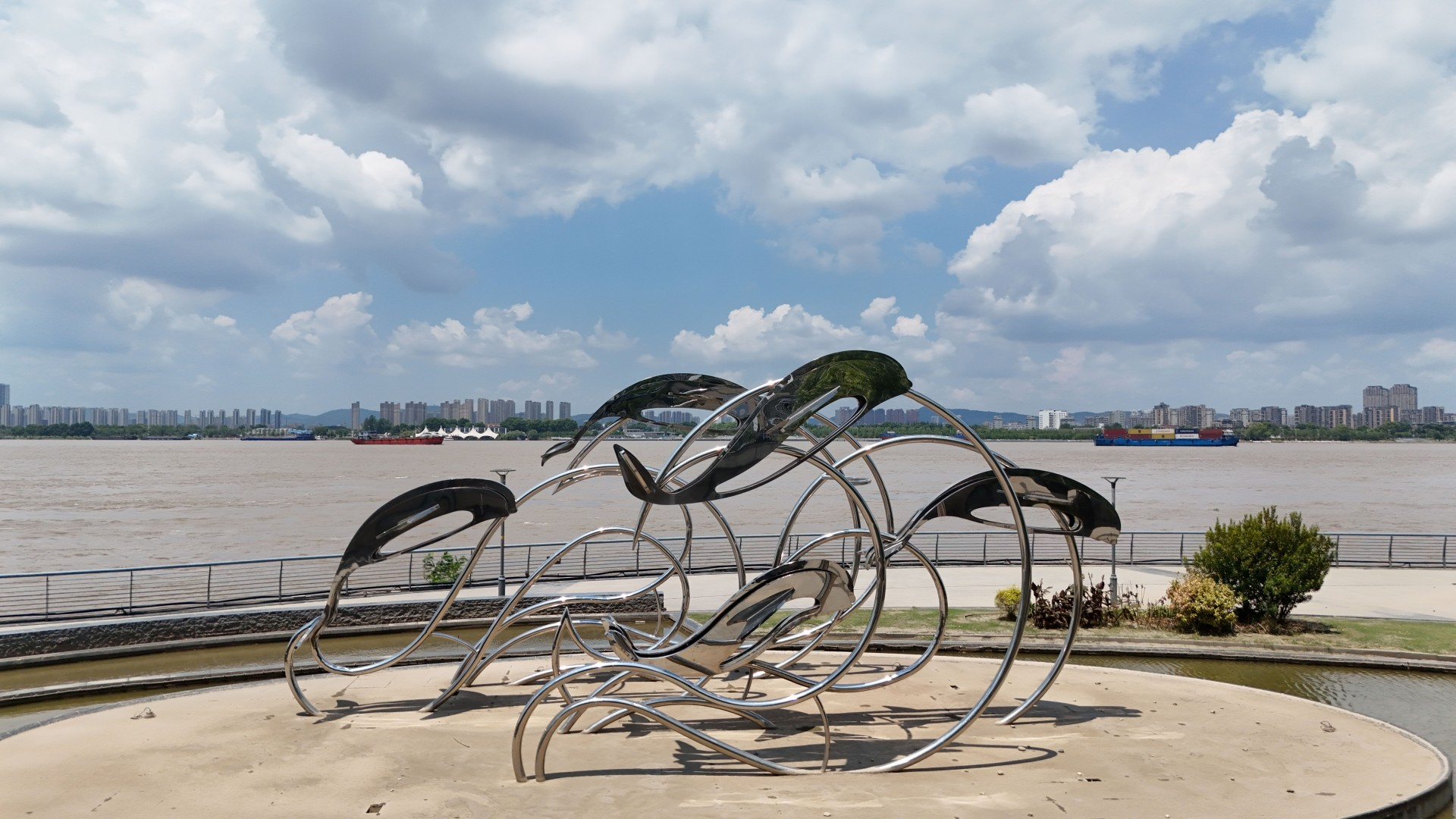 文化中國行 長江之歌丨微笑的江豚，從四千年前“游”來