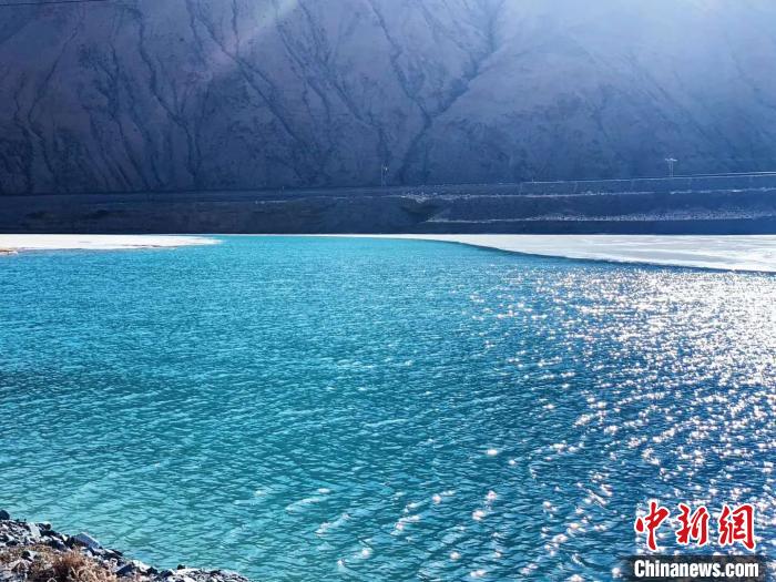 長江源頭河流、湖泊、濕地實(shí)現(xiàn)常態(tài)化巡查巡護(hù)