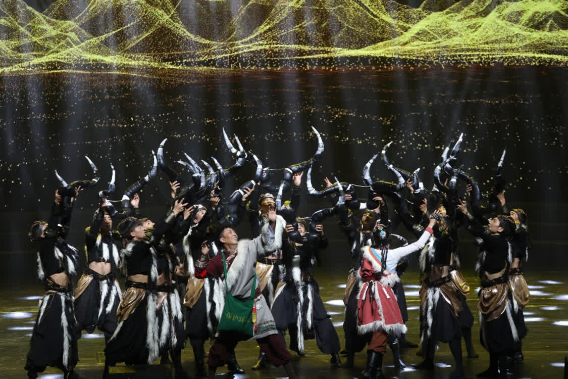 “從黃河到長(zhǎng)江”，上海音樂學(xué)院聯(lián)合青海果洛州打造主題音樂會(huì)