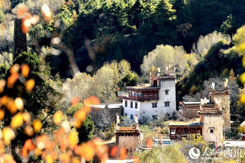 丹巴美景。李永安攝