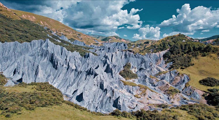 道孚縣墨石公園。甘孜州文旅局供圖