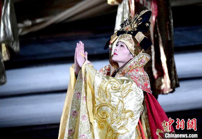 3月17日，西藏拉薩，《文成公主》大型史詩劇演出現(xiàn)場(chǎng)。　李林 攝