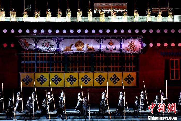 3月17日，西藏拉薩，《文成公主》大型史詩劇演出現(xiàn)場(chǎng)?！±盍?攝