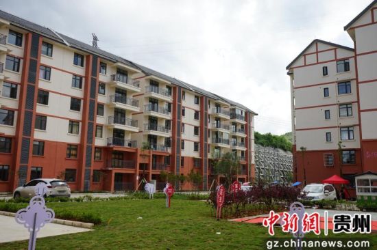 清鎮(zhèn)市2018年易地扶貧搬遷安置點(diǎn)一角。