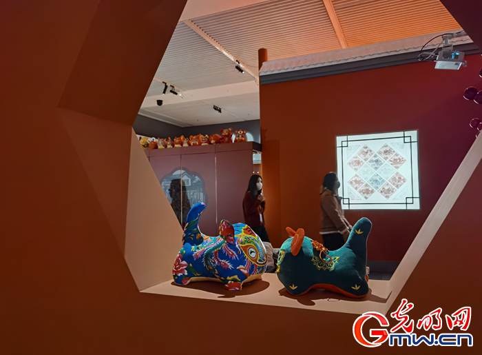 【新春走基層】視頻丨虎年看虎展！來國(guó)博感受虎文化